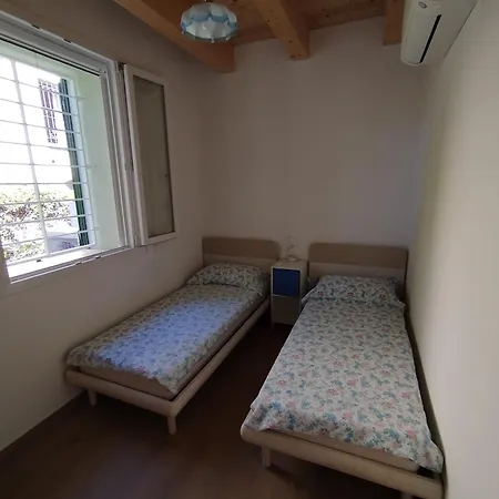 شقة Da Zia Vecchia 1 *